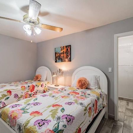 Vila Town 'N' Country Cozy Corner, Your Florida Fun Hub Tampa Exteriér fotografie